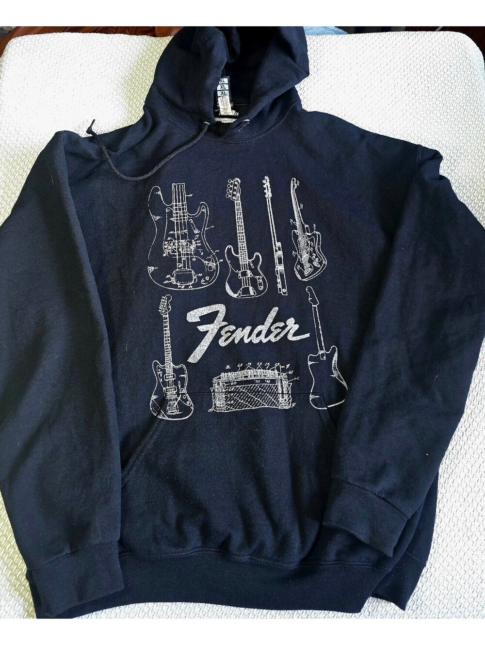 Men's black Fender guitar chart hoodie size XL